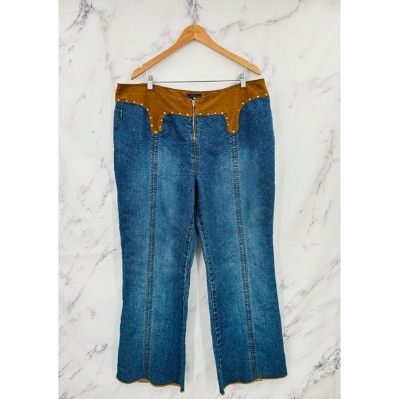 R009 US Polo Assn Vintage Suede Wide Flare Leg Jeans - Picture 1 of 3